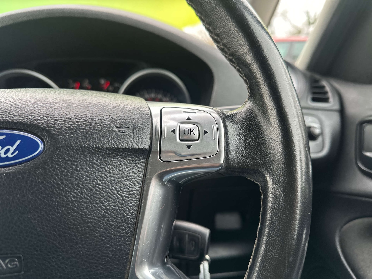 Used Ford Galaxy 2014 for sale - 77236248: Photo 28