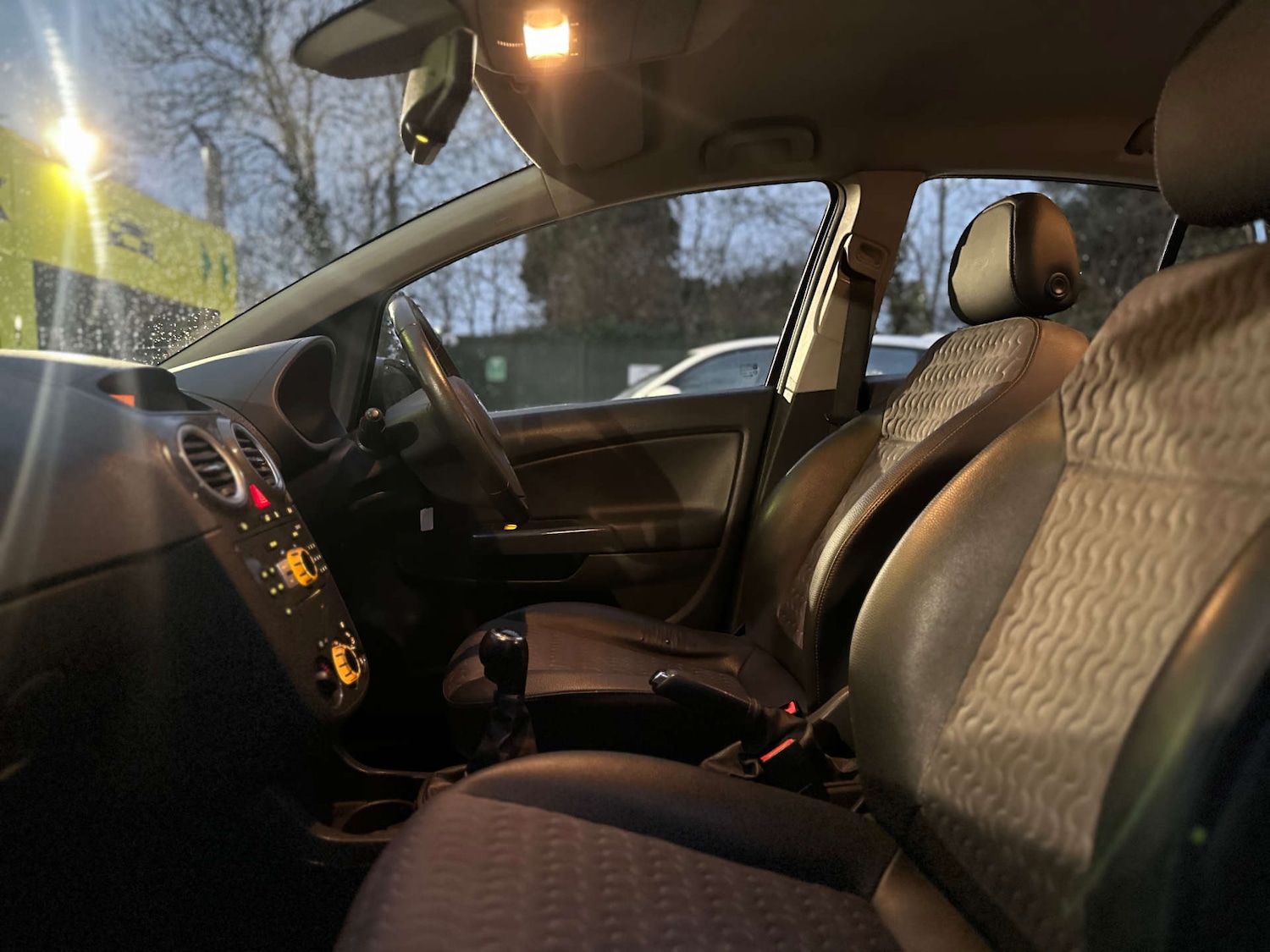 Used Vauxhall Corsa 2012 for sale - 76878102: Photo 17