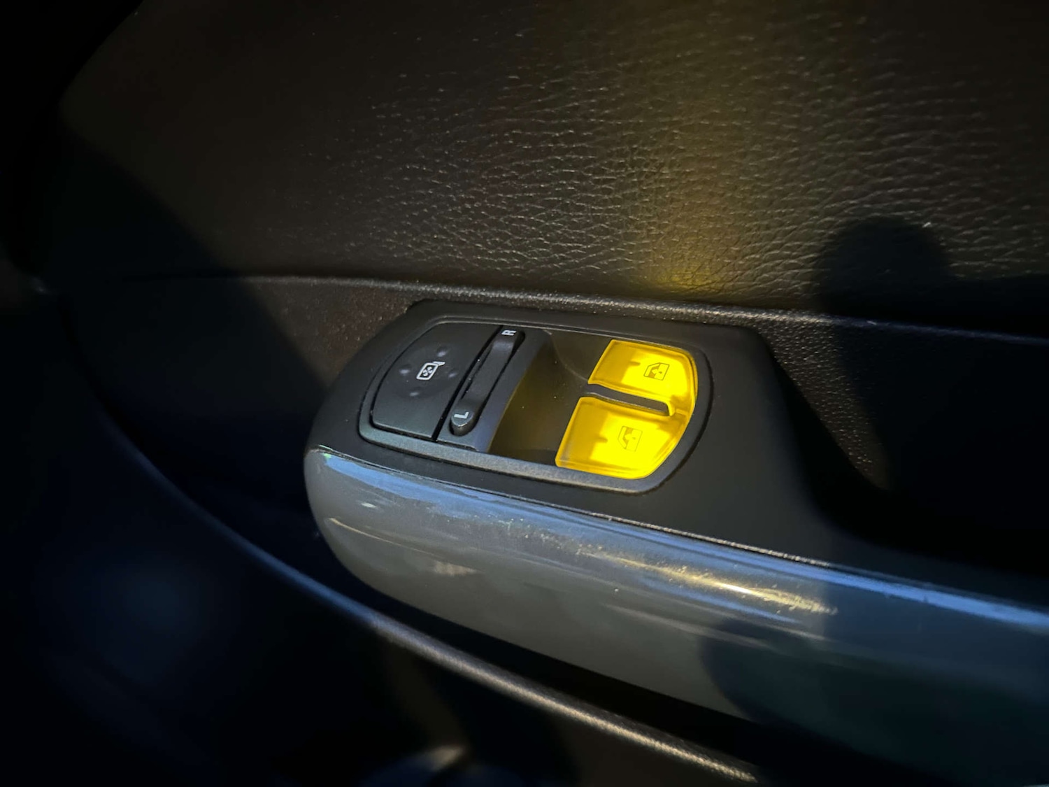 Used Vauxhall Corsa 2012 for sale - 76878102: Photo 25