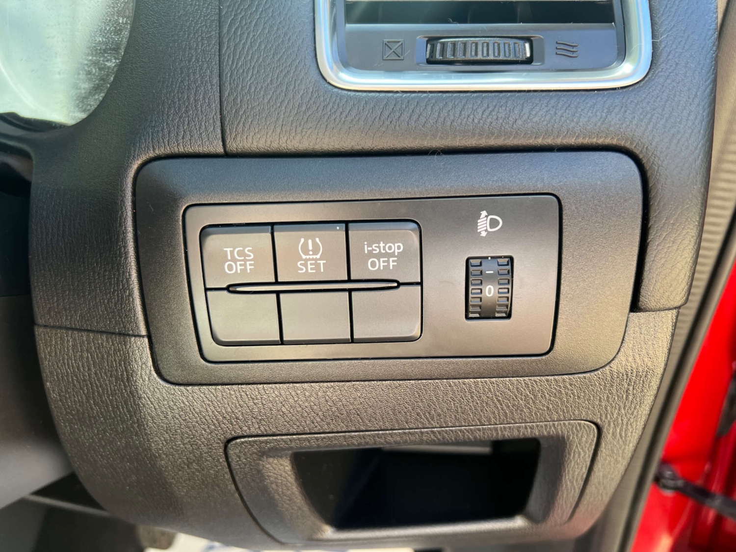 Vehicle 33