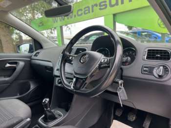 Used Volkswagen Polo 2017 for sale - 74768813: Photo