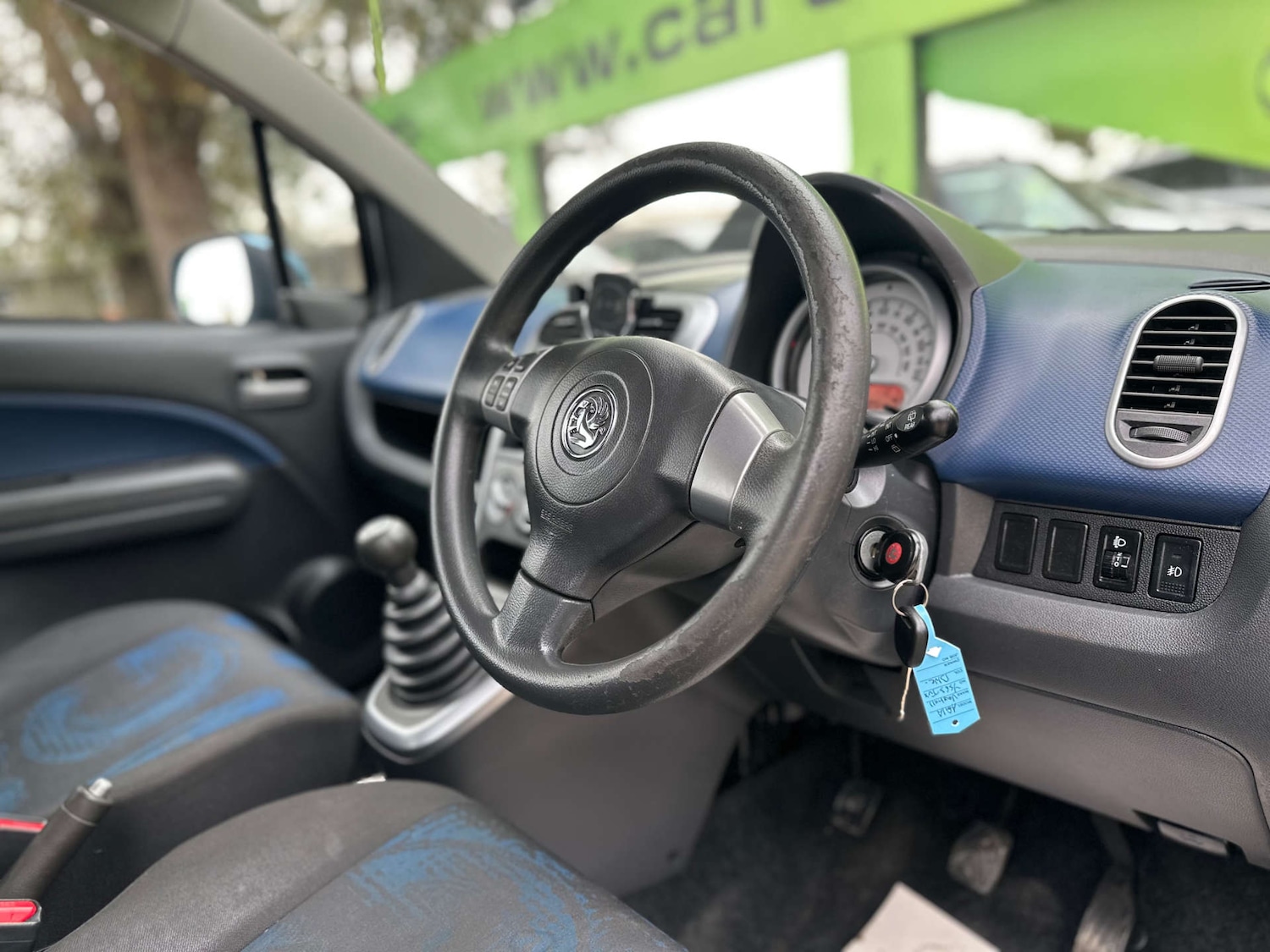 Used Vauxhall Agila 2013 for sale - 76320865: Photo 2