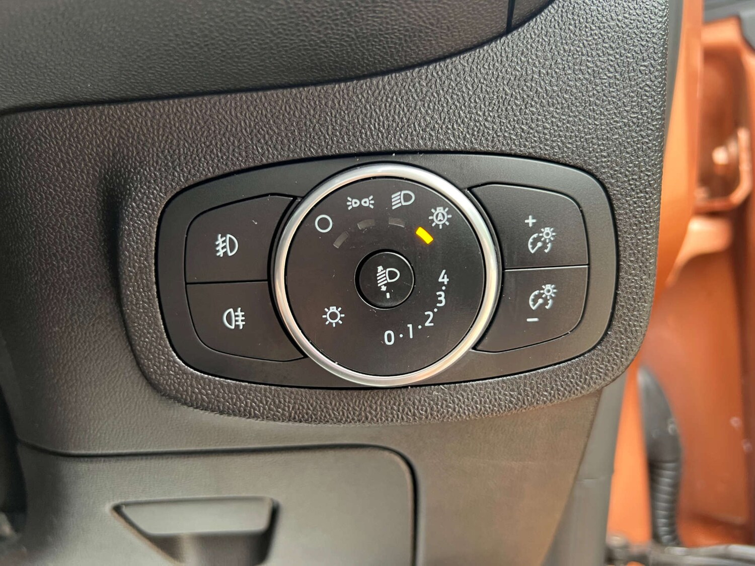 Used Ford Fiesta 2017 for sale - 77113479: Photo 28