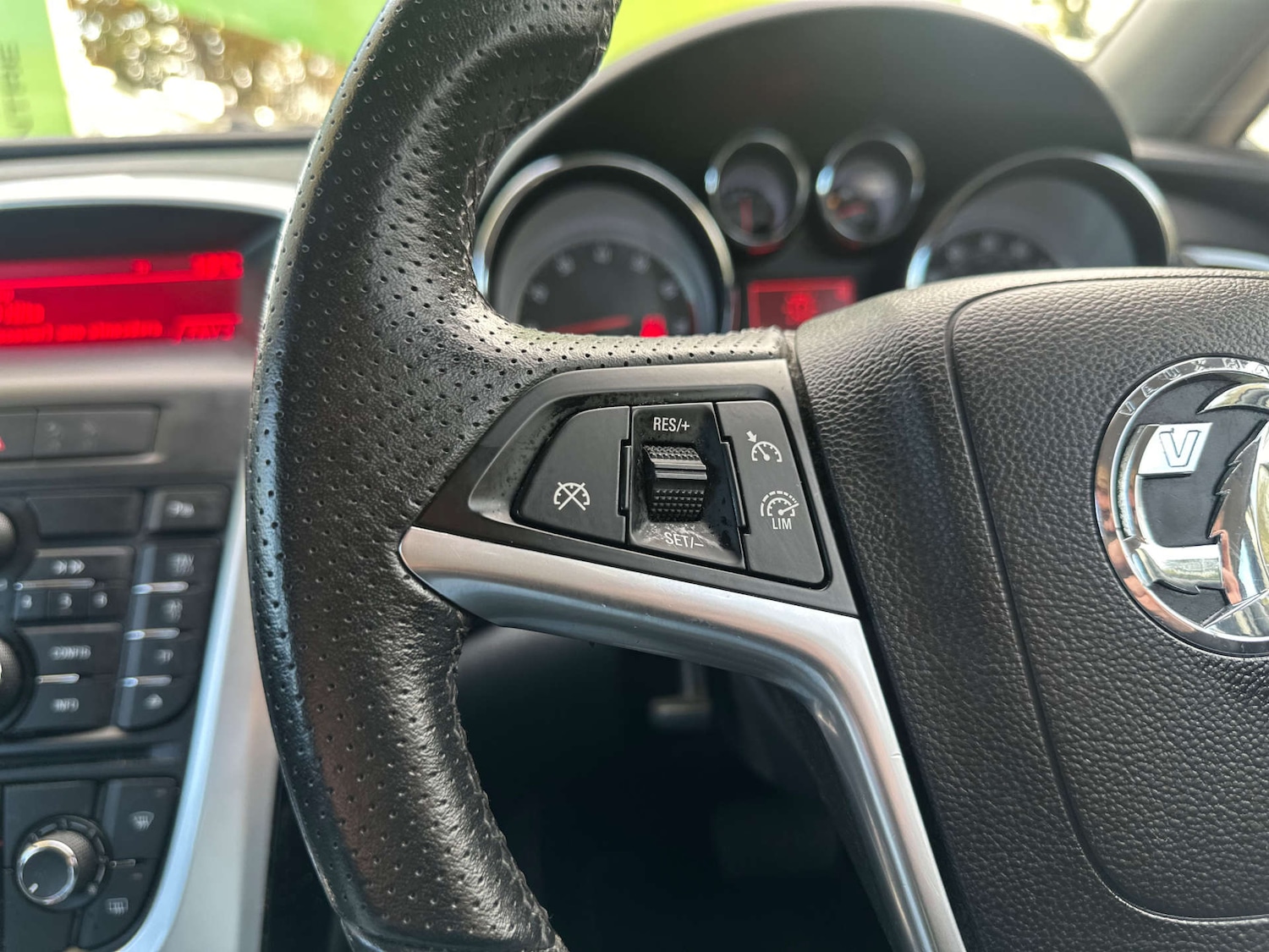 Used Vauxhall Astra 2012 for sale - 76579654: Photo 21