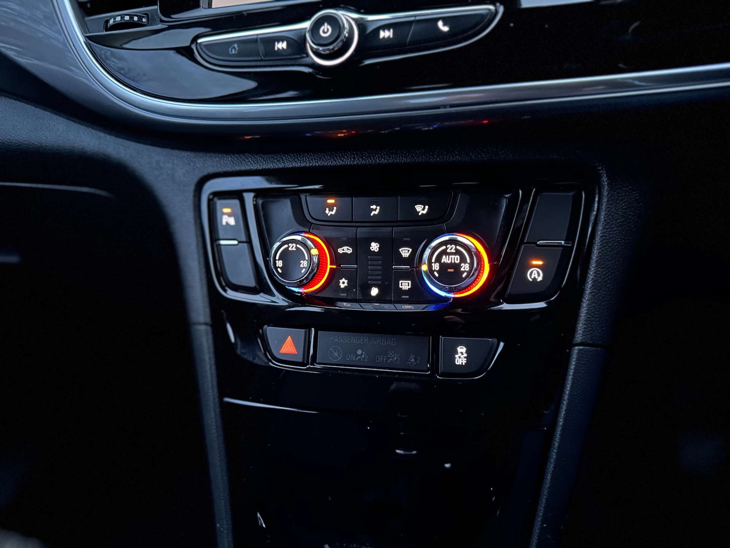 Used Vauxhall Mokka X 2017 for sale - 77318476: Photo 18