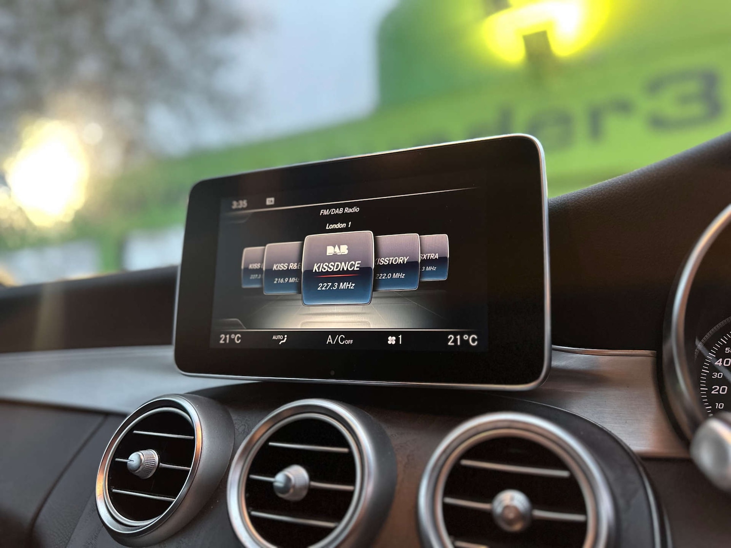 Used Mercedes-Benz C Class 2017 for sale - 78144600: Photo 14