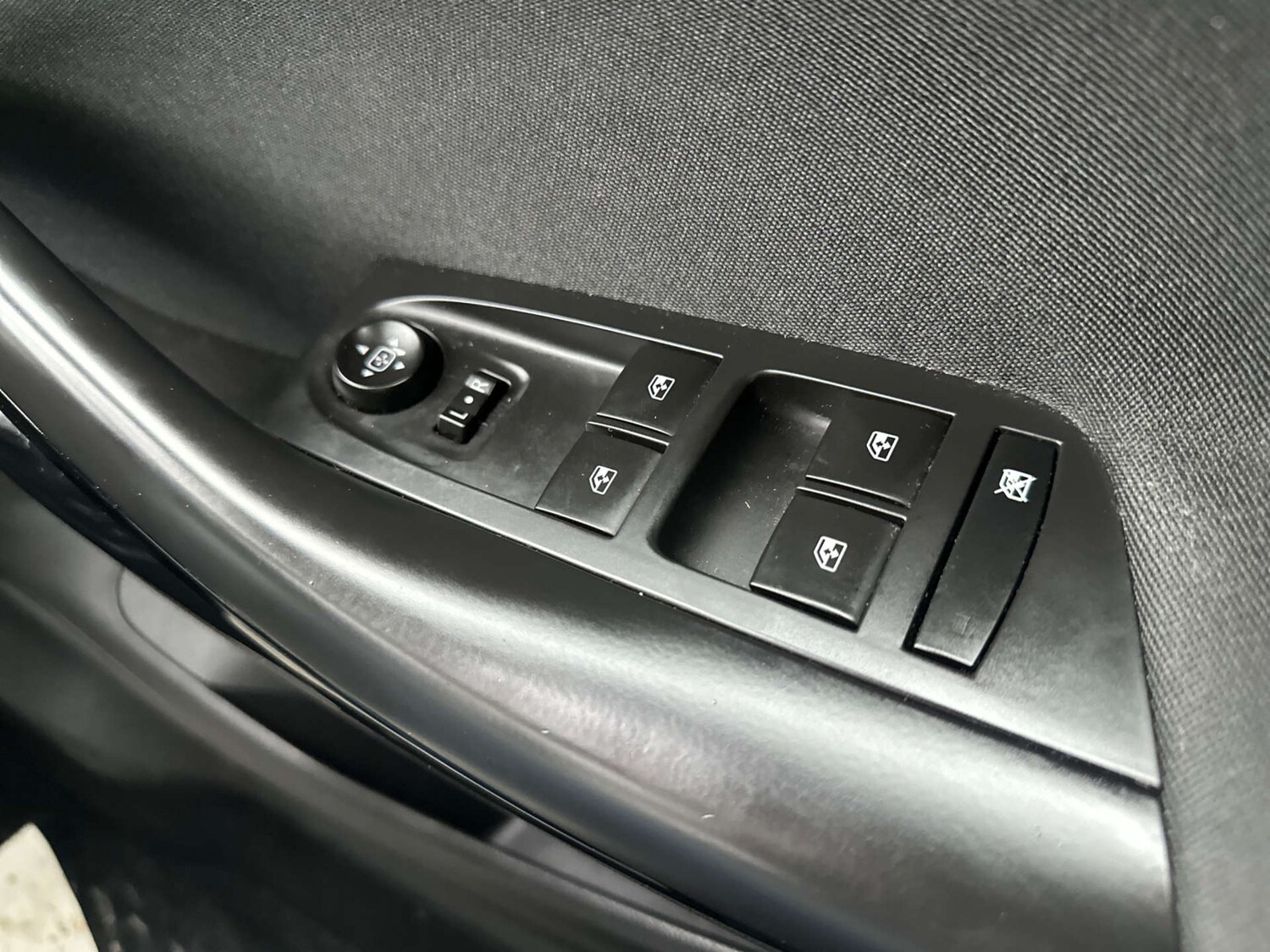 Used Vauxhall Astra 2016 for sale - 77693722: Photo 30