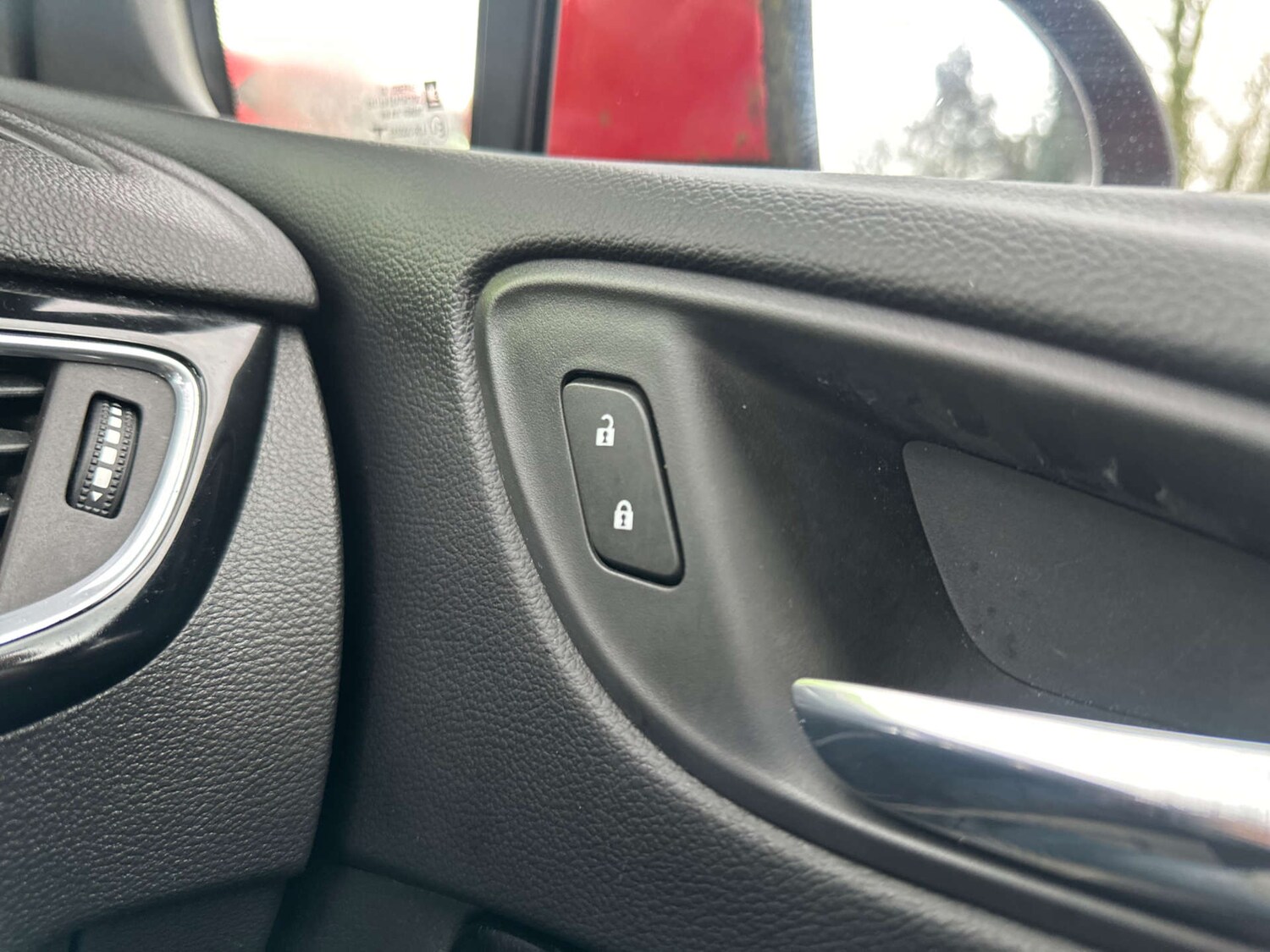 Used Vauxhall Astra 2016 for sale - 77693722: Photo 31