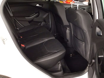 Used Ford Focus 2017 for sale - 79167321: Photo
