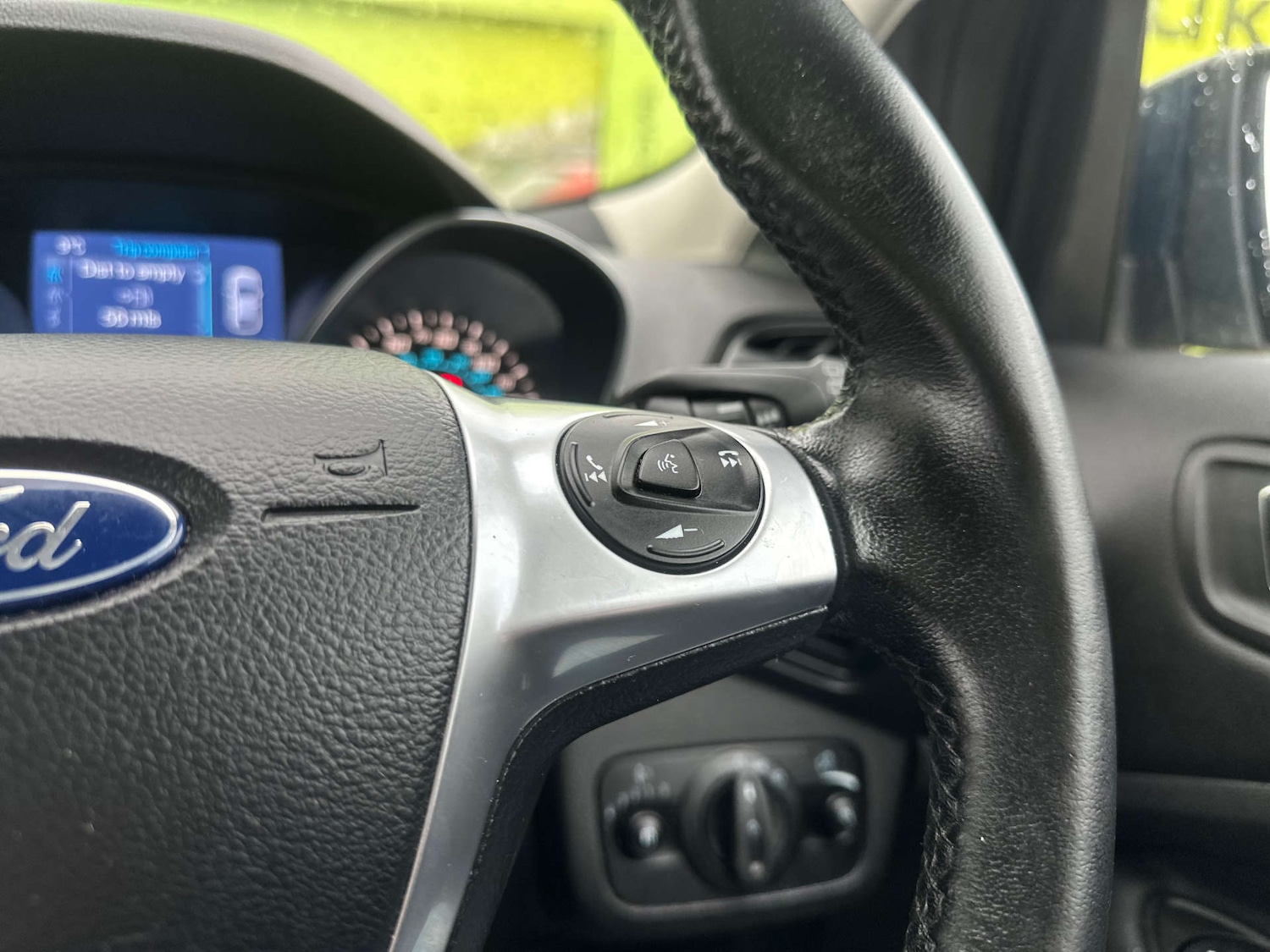 Used Ford Kuga 2015 for sale - 76319698: Photo 29