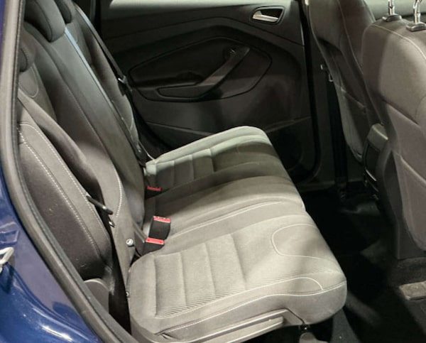 Used Ford Kuga 2015 for sale - 76319698: Photo 4