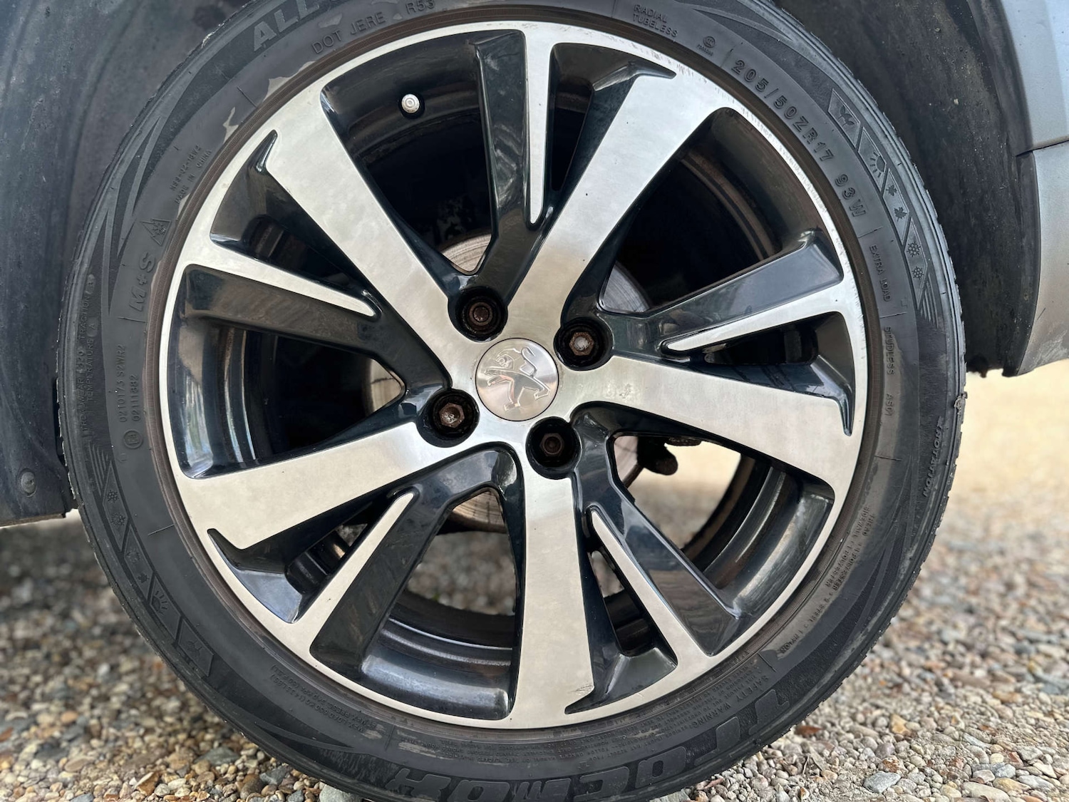 Used Peugeot 2008 2017 for sale - 77394897: Photo 10