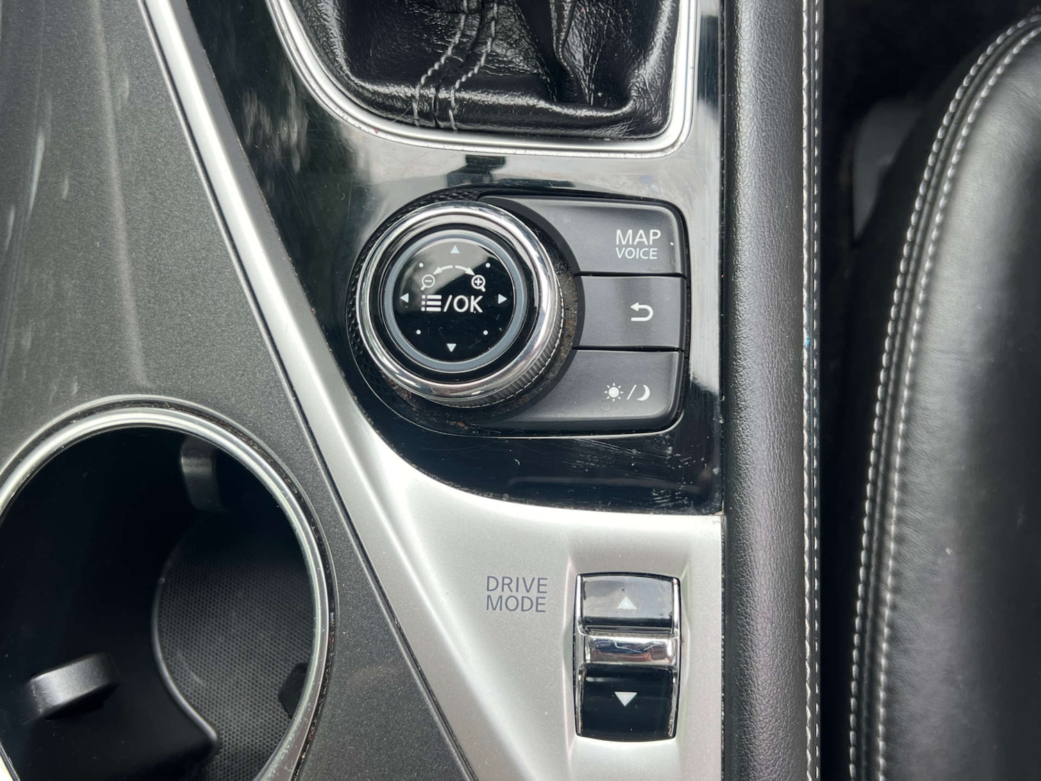 Used Infiniti Q50 2014 for sale - 76382745: Photo 21