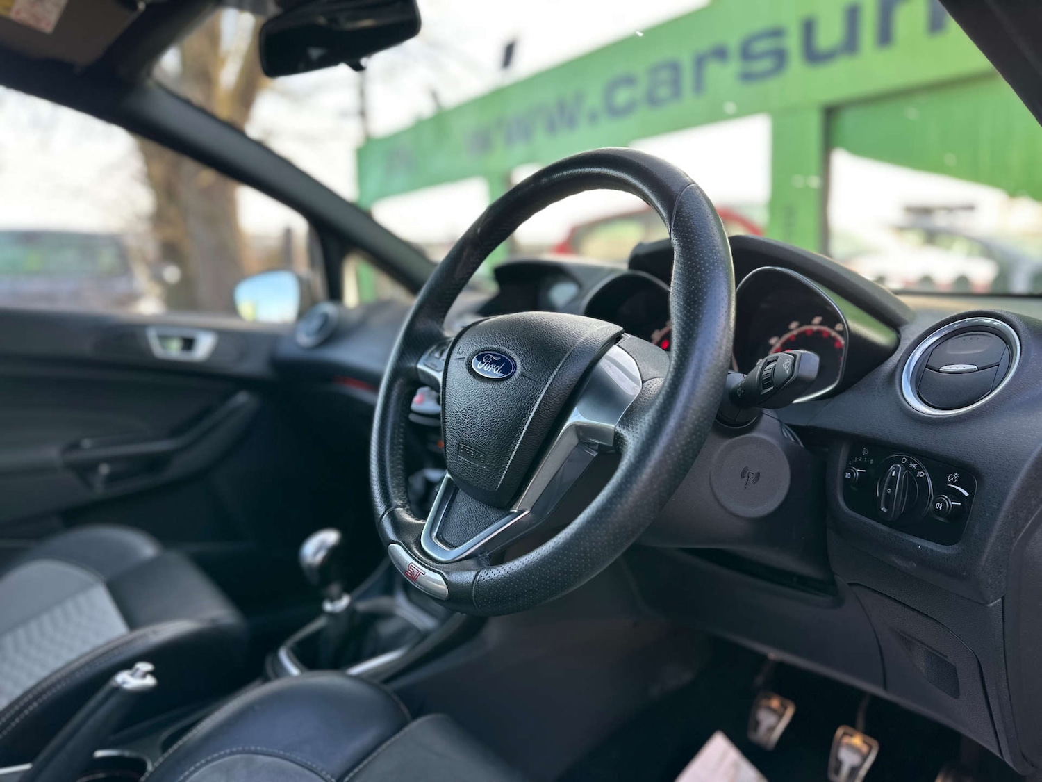 Used Ford Fiesta 2016 for sale - 76846796: Photo 2