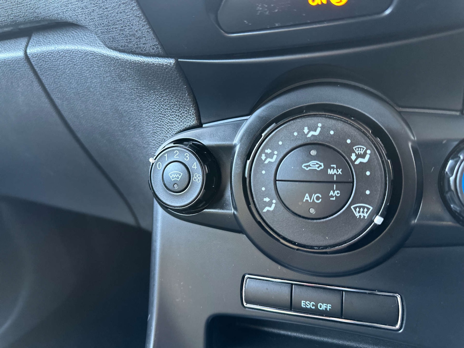 Used Ford Fiesta 2016 for sale - 76846796: Photo 25