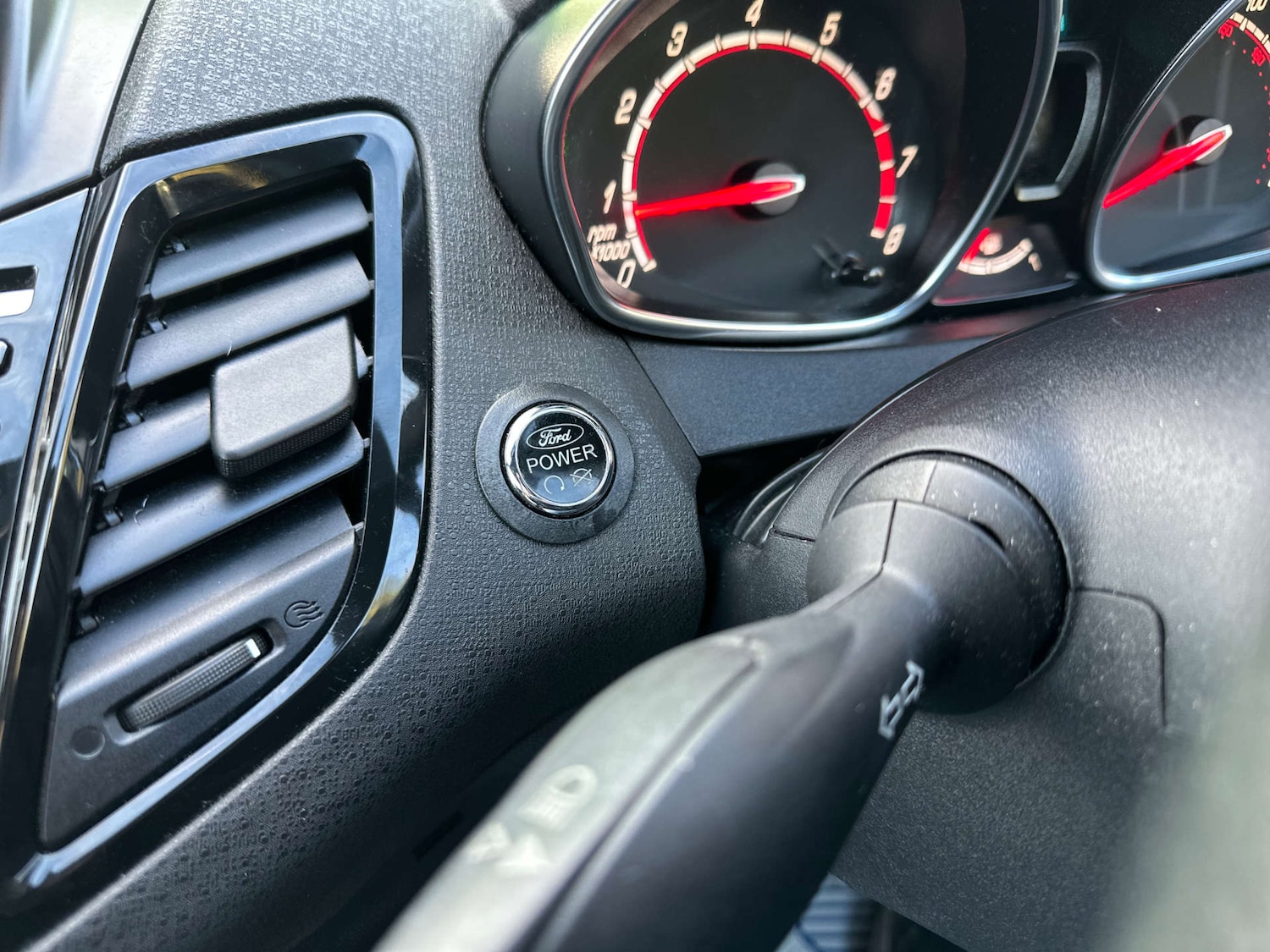 Used Ford Fiesta 2016 for sale - 76846796: Photo 38