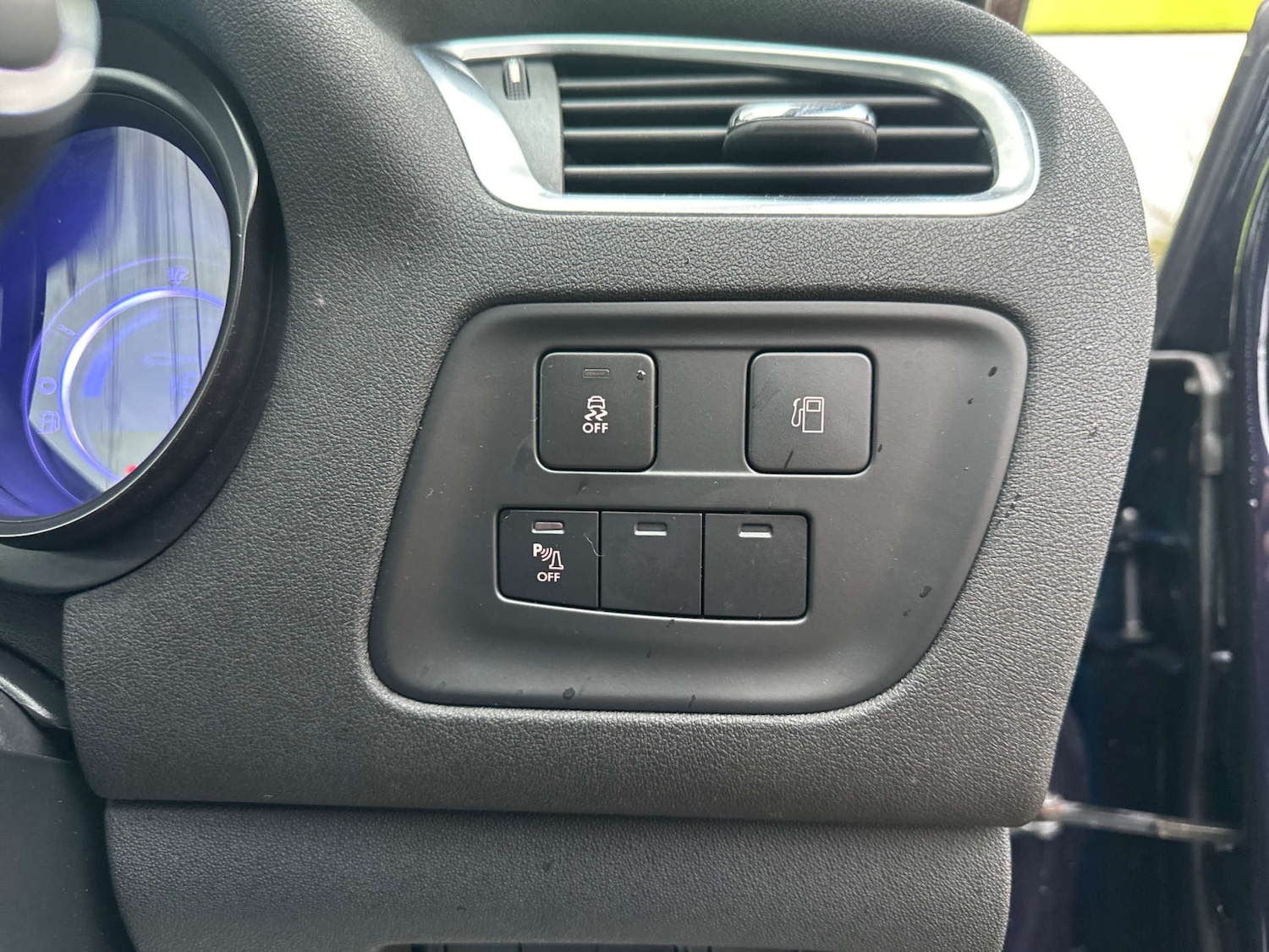 Used Citroen C4 2015 for sale - 78145999: Photo 29