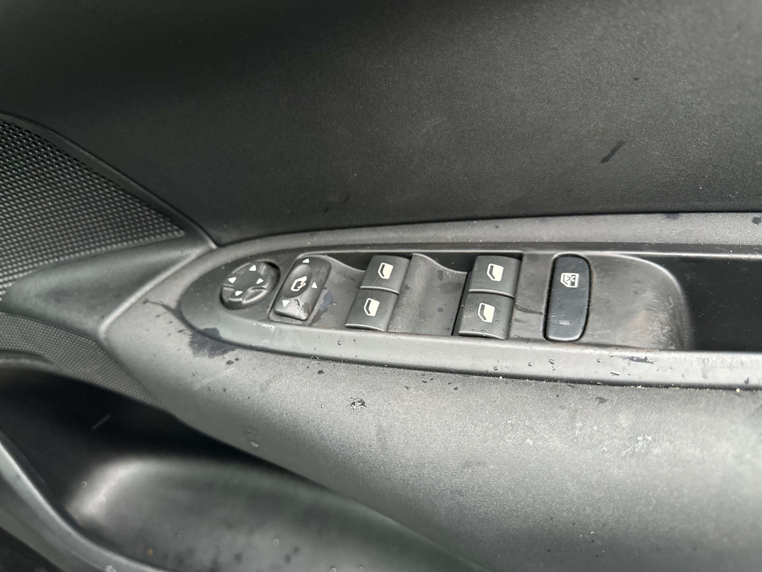 Used Citroen C4 2015 for sale - 78145999: Photo 32