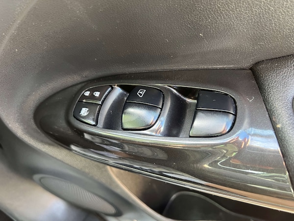 Used Nissan Juke 2015 for sale - 75714245: Photo 32