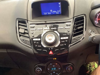 Used Ford Fiesta 2017 for sale - 78568157: Photo