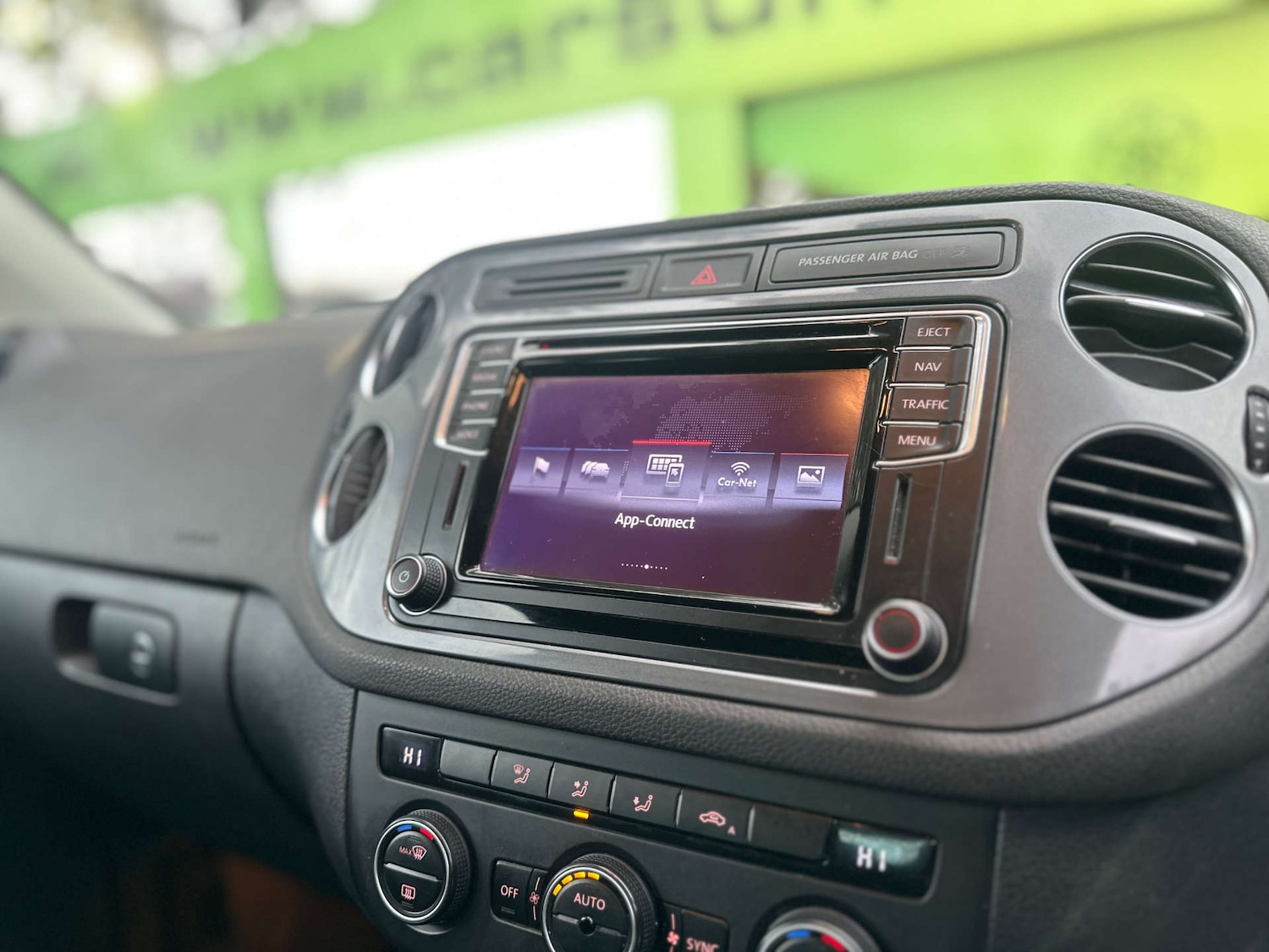 Used Volkswagen Tiguan 2016 for sale - 76080233: Photo 21