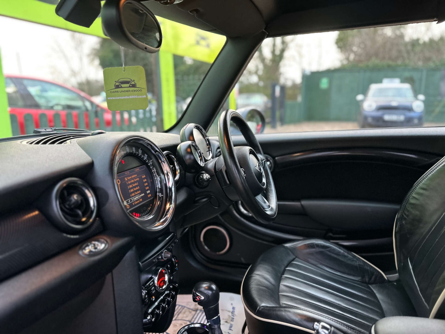 Used MINI Convertible 2015 for sale - 77636182: Photo 17