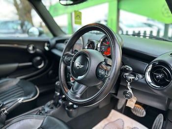 Used MINI Convertible 2015 for sale - 77636182: Photo