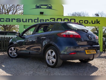 Used Renault Megane 2010 for sale - 78510793: Photo