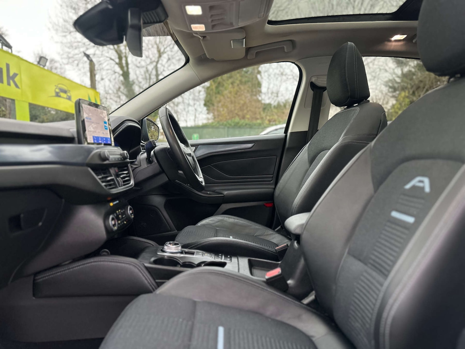 Used Ford Focus 2021 for sale - 76892332: Photo 15