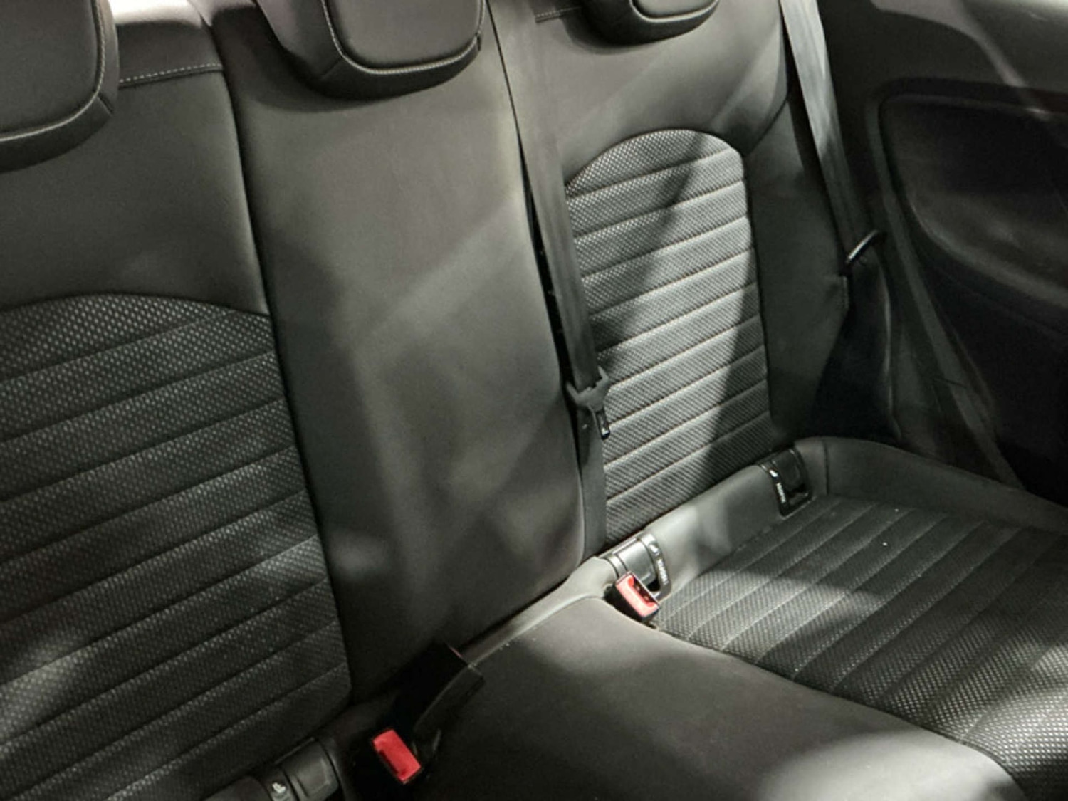 Used Vauxhall Corsa 2016 for sale - 77934023: Photo 4