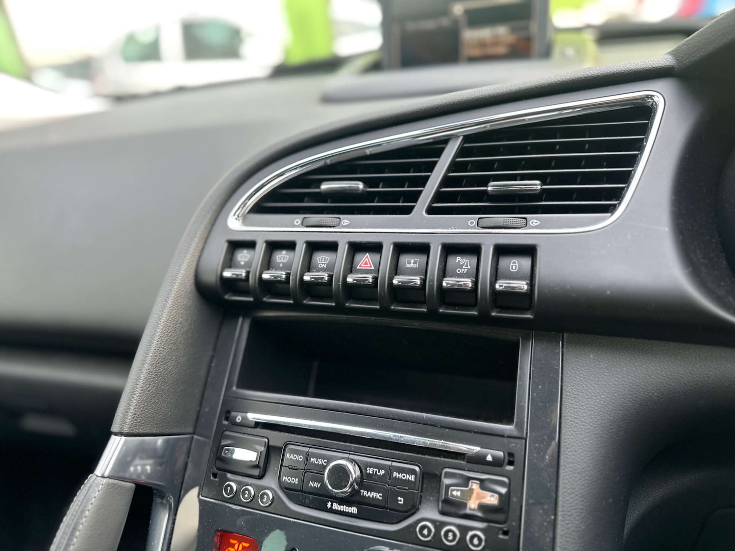 Used Peugeot 3008 2015 for sale - 77259089: Photo 25