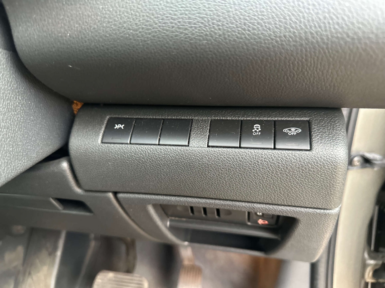 Used Peugeot 3008 2015 for sale - 77259089: Photo 30