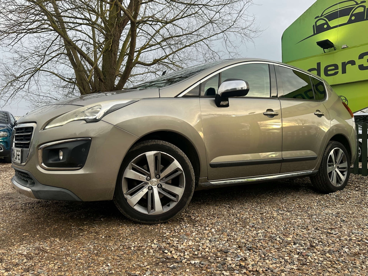 Used Peugeot 3008 2015 for sale - 77259089: Photo 8