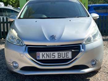 Used Peugeot 208 2015 for sale - 74636095: Photo