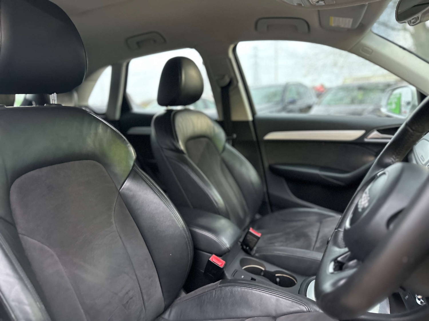 Used Audi Q3 2012 for sale - 77093749: Photo 13