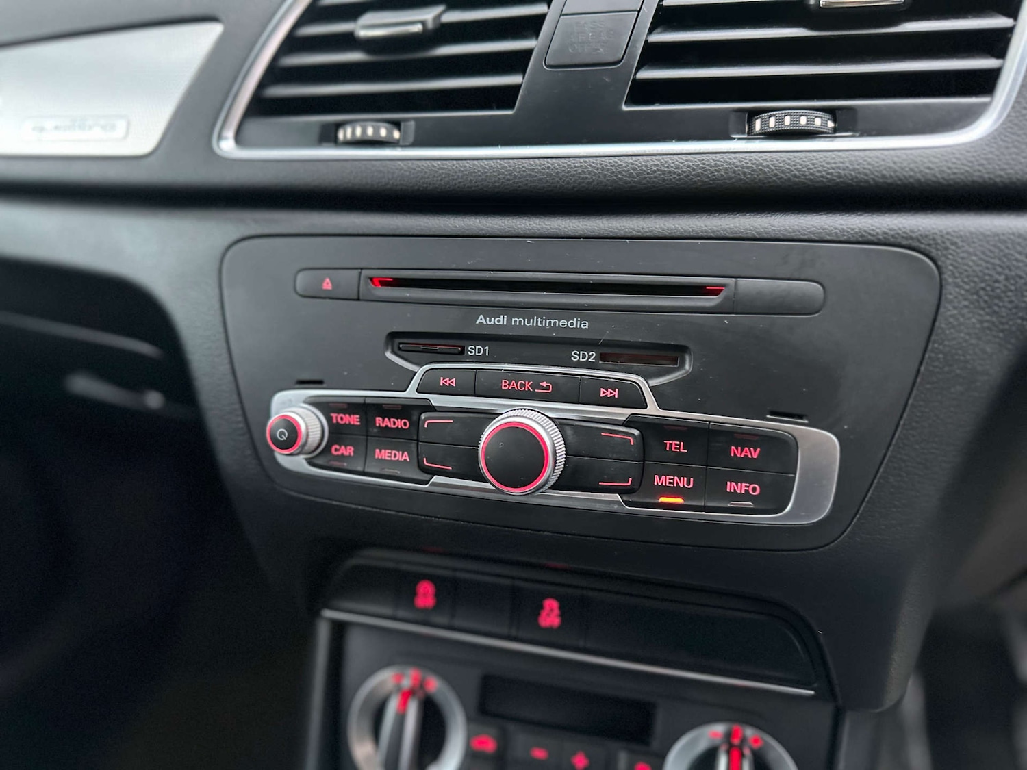 Used Audi Q3 2012 for sale - 77093749: Photo 27