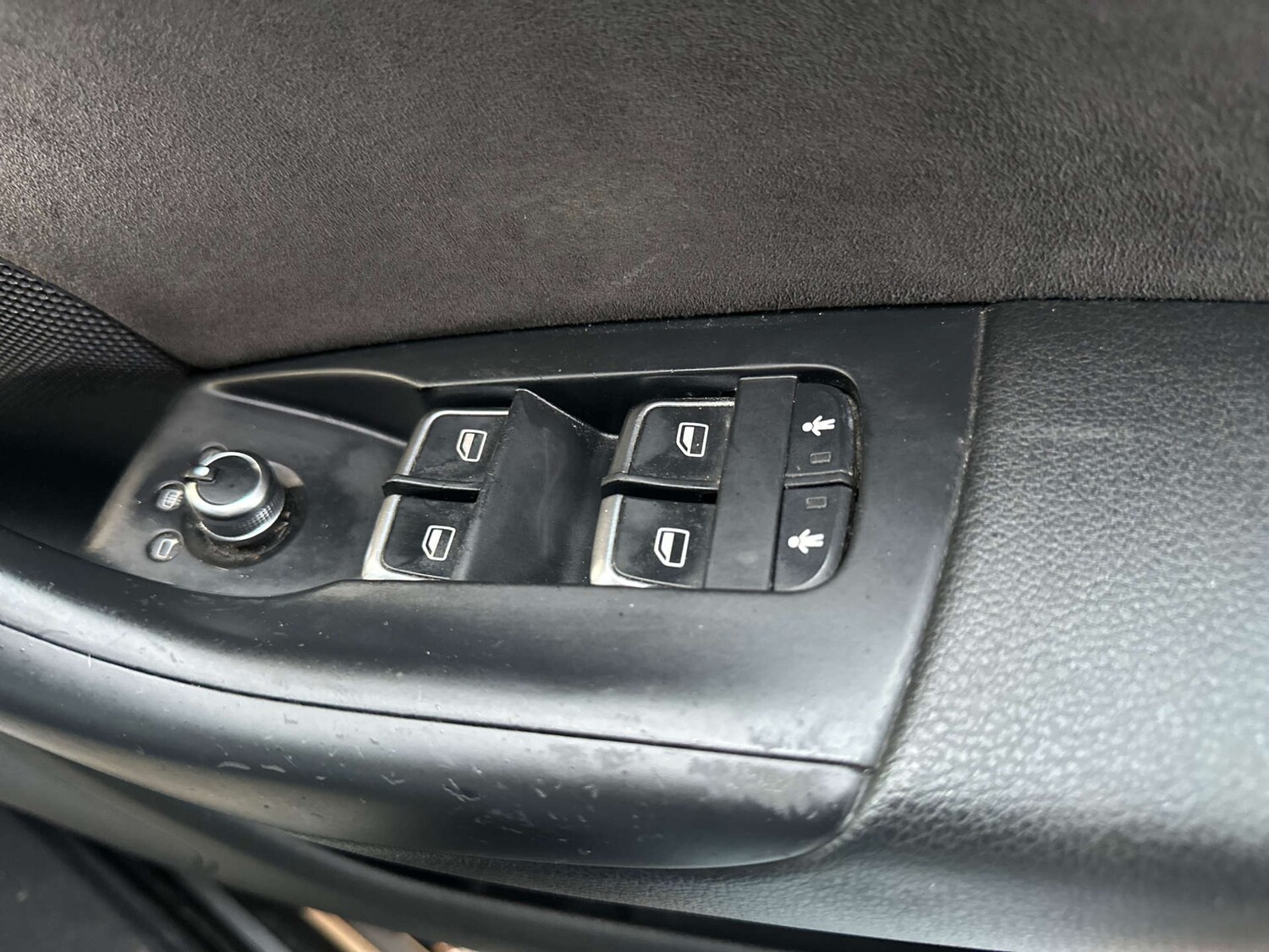 Used Audi Q3 2012 for sale - 77093749: Photo 38