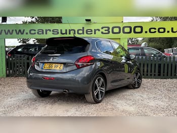 Used Peugeot 208 2016 for sale - 79502554: Photo