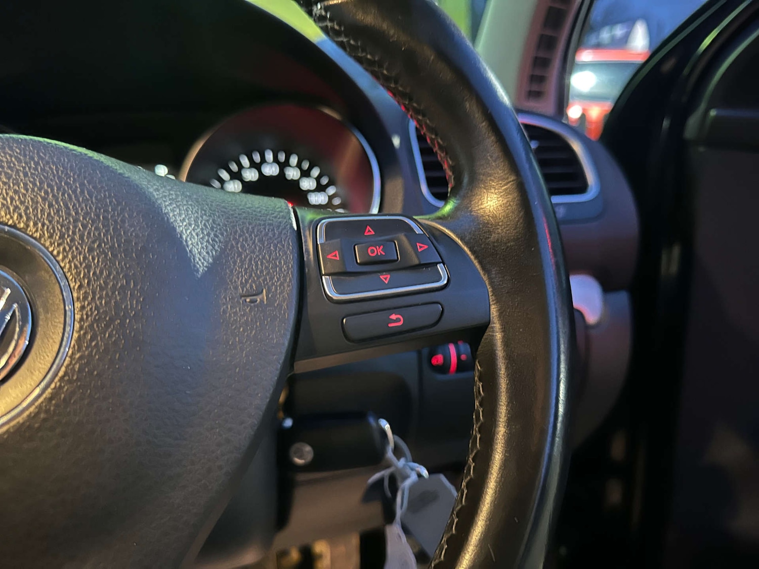 Used Volkswagen Golf 2009 for sale - 77058500: Photo 26