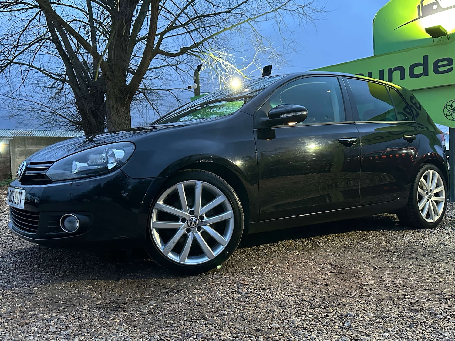 Used Volkswagen Golf 2009 for sale - 77058500: Photo 5