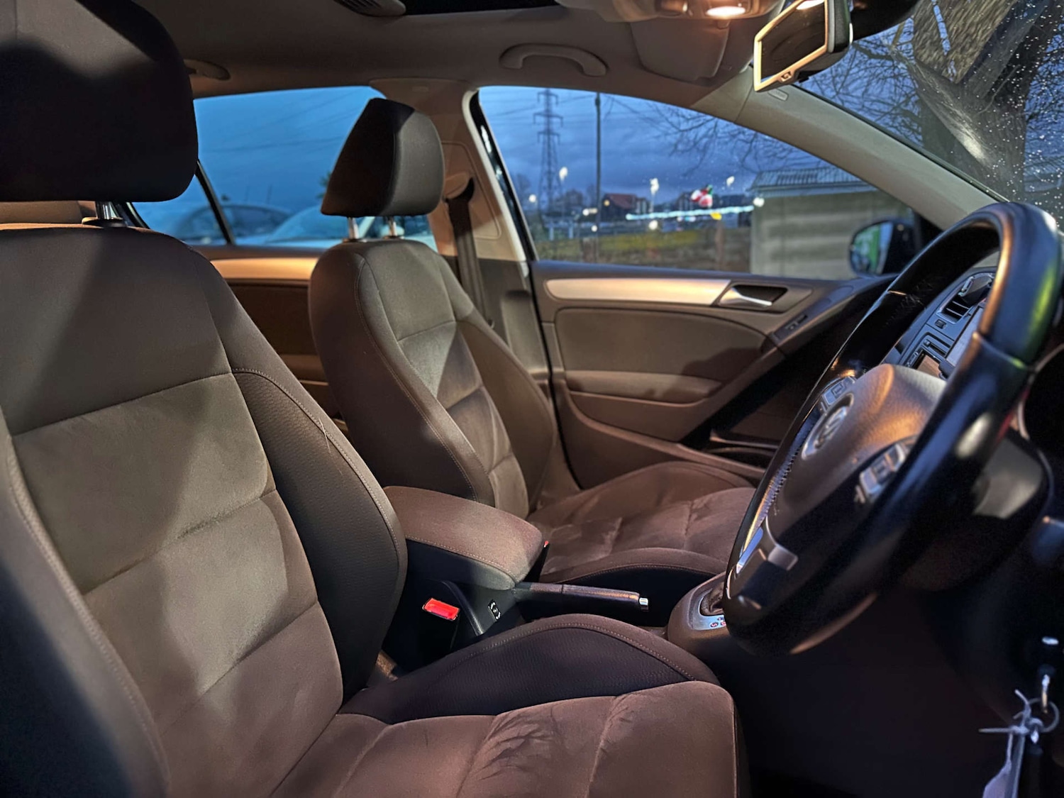 Used Volkswagen Golf 2009 for sale - 77058500: Photo 7