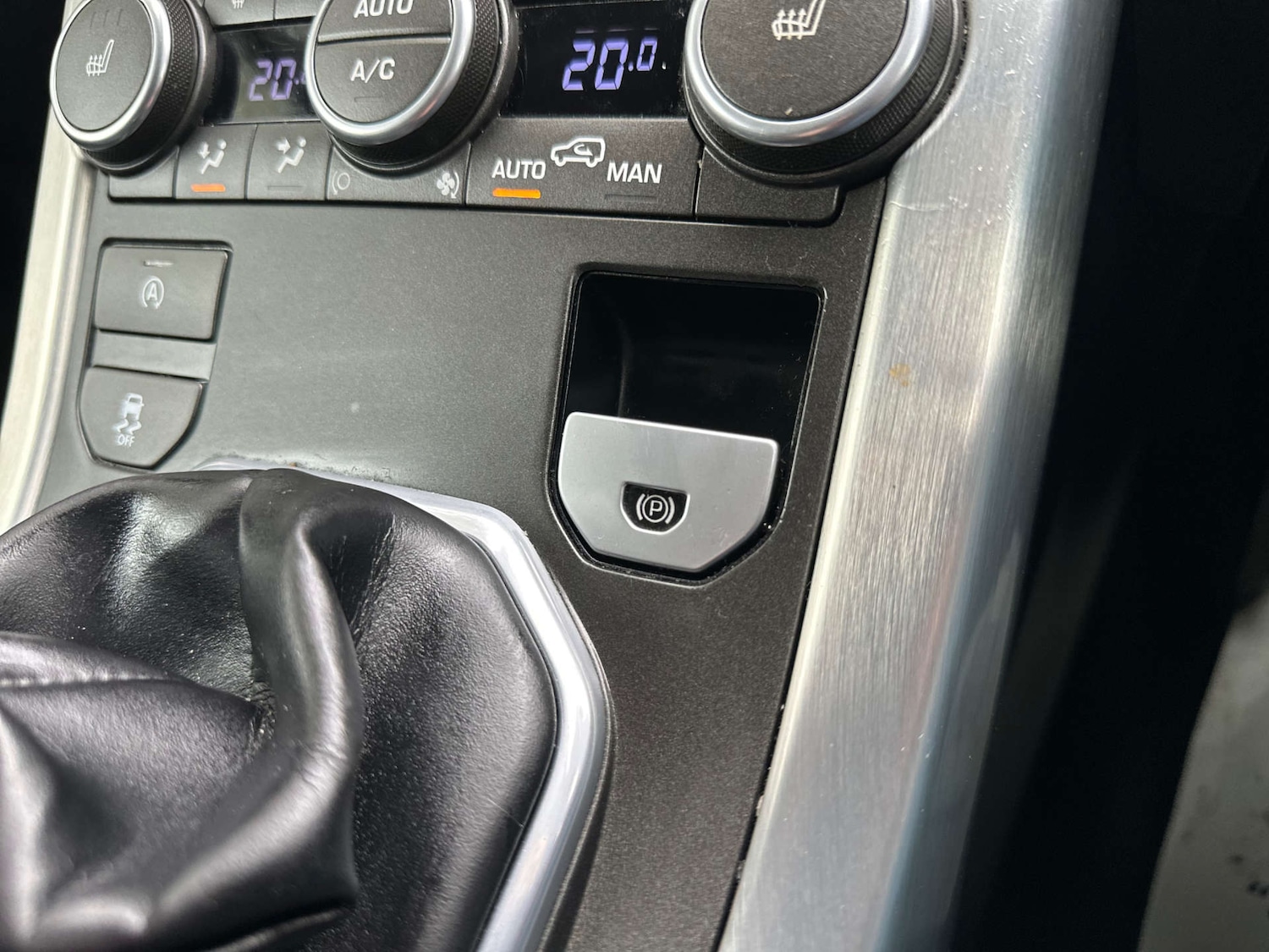 Used Land Rover Range Rover Evoque 2015 for sale - 76490357: Photo 27