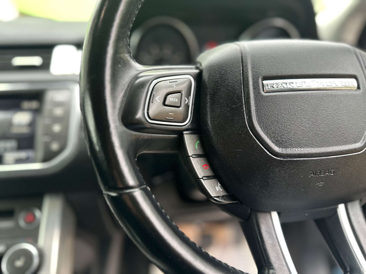 Used Land Rover Range Rover Evoque 2015 for sale - 76490357: Photo 34