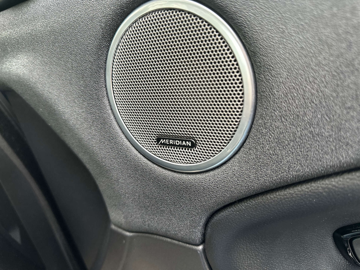 Used Land Rover Range Rover Evoque 2015 for sale - 76490357: Photo 36