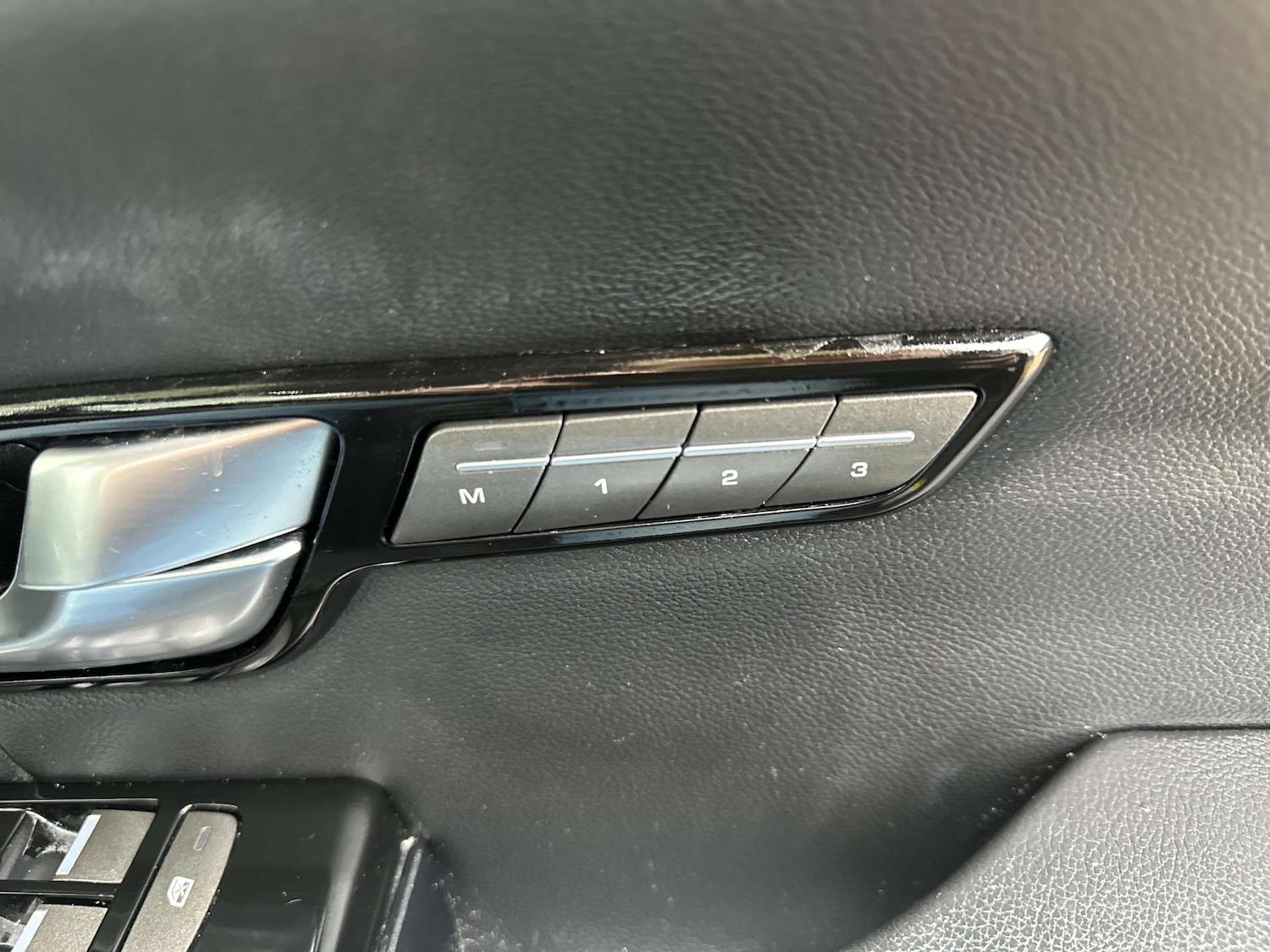 Used Land Rover Range Rover Evoque 2015 for sale - 76490357: Photo 39