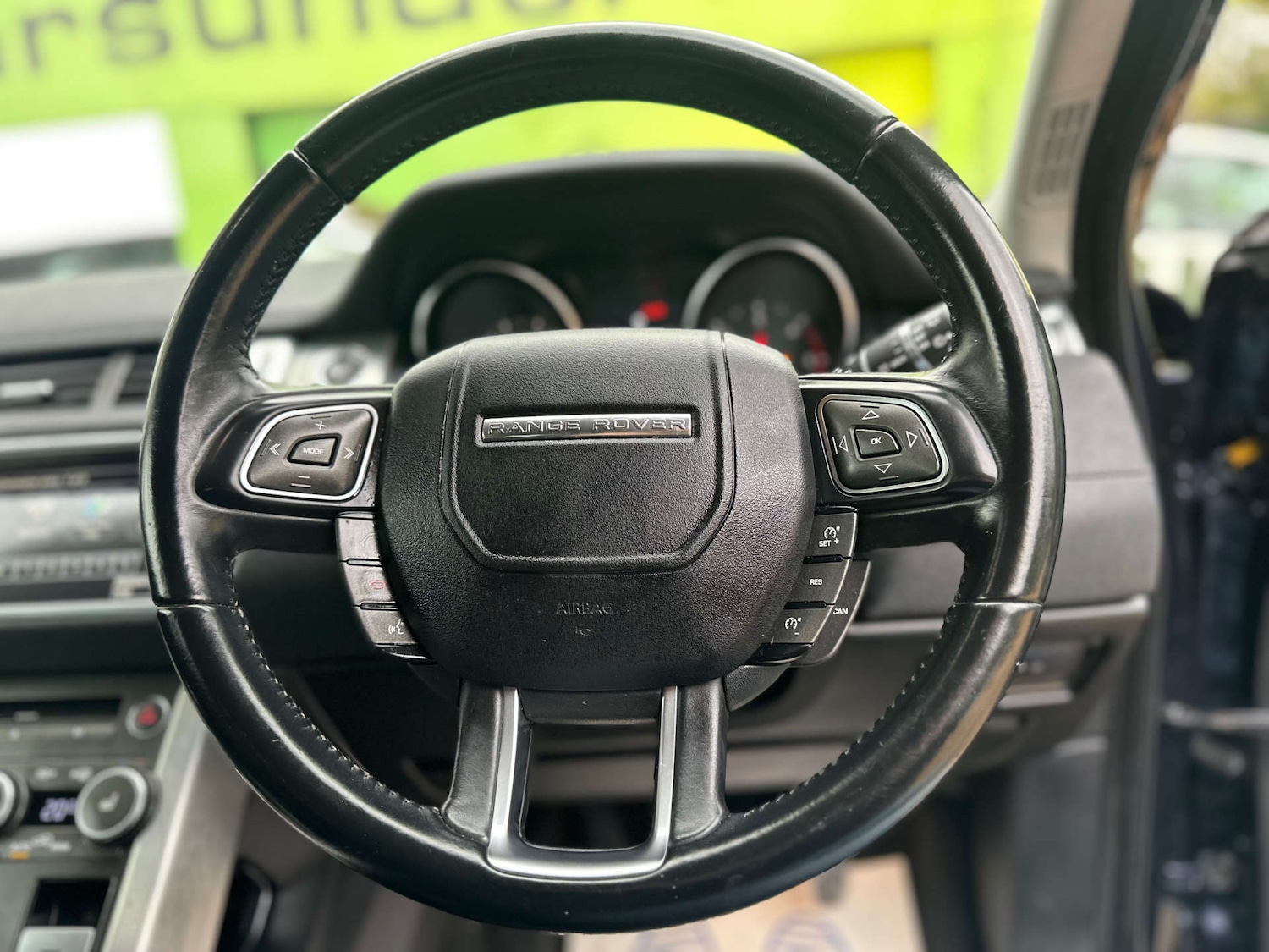 Used Land Rover Range Rover Evoque 2015 for sale - 76490357: Photo 41