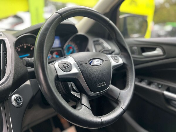 Used Ford Kuga 2015 for sale - 76143255: Photo 22