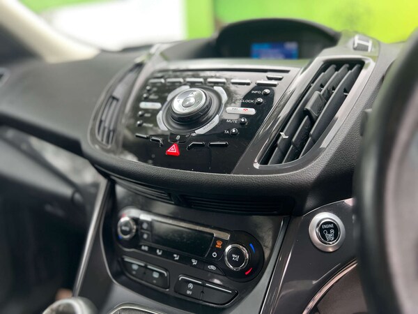 Used Ford Kuga 2015 for sale - 76143255: Photo 27