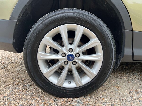 Used Ford Kuga 2015 for sale - 76143255: Photo 34