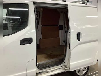 Used Nissan e-NV200 2018 for sale - 77571263: Photo